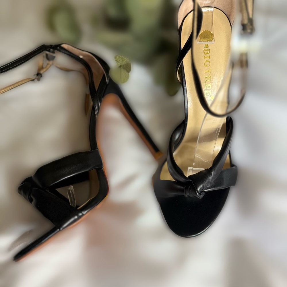 Black Women's Heels